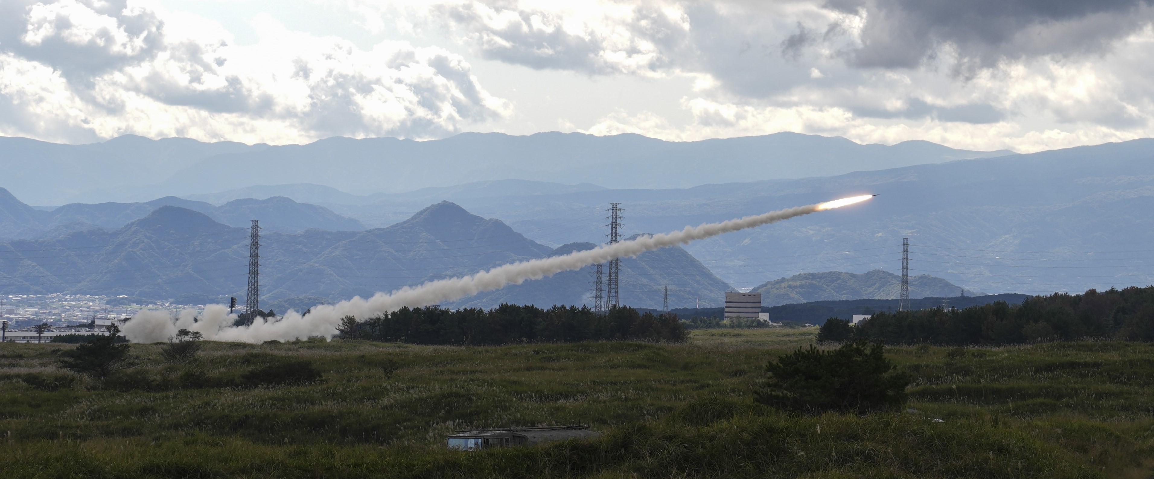 Historic HIMARS training exercise in Japan