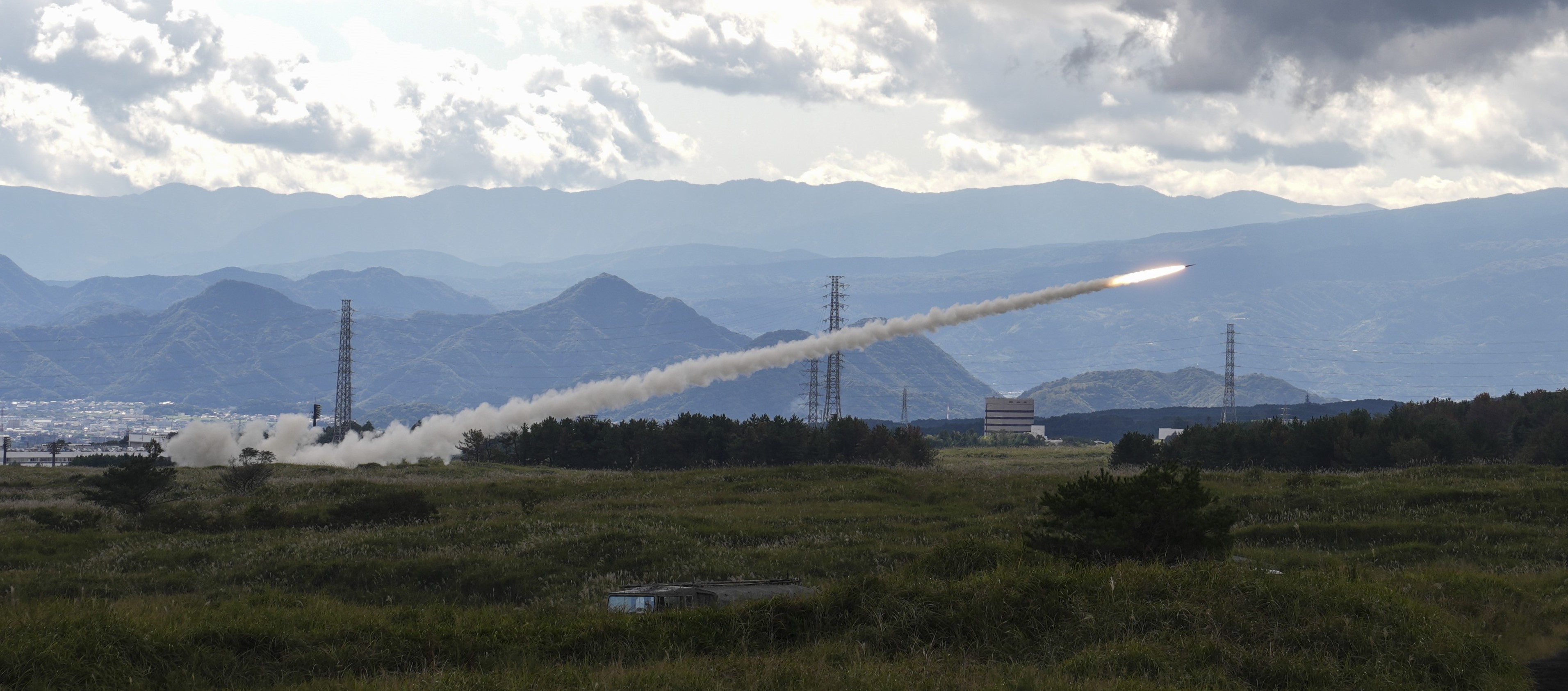 Historic HIMARS training exercise in Japan
